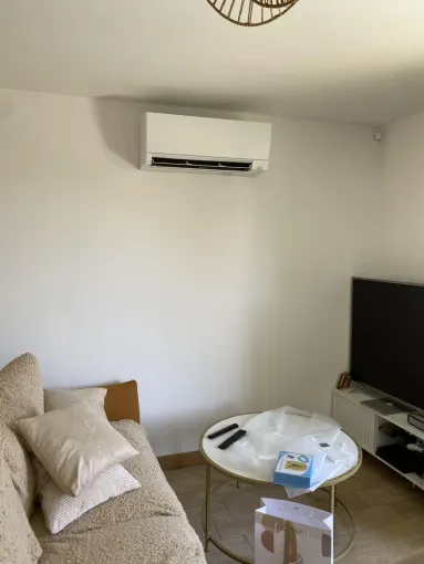 Pose de climatisation Mitsubishi tri-split à Carnoux, Aubagne, SAS DAVID FROID